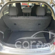 TOYOTA VITZ 2016