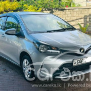 TOYOTA VITZ 2016