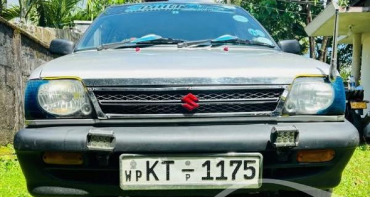 SUZUKI MARUTI 800 2012