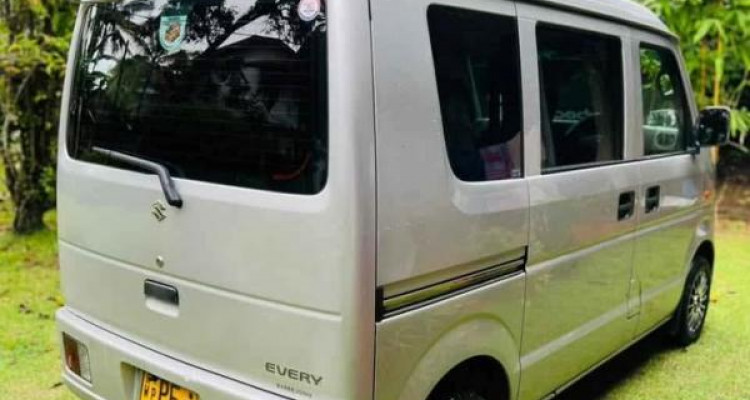 SUZUKI EVERY 2013