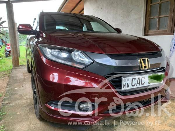 HONDA VEZEL 2014