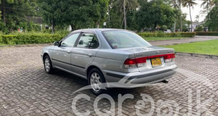 NISSAN SUNNY FB15 2000