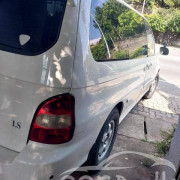 KIA CARNIVAL 2000