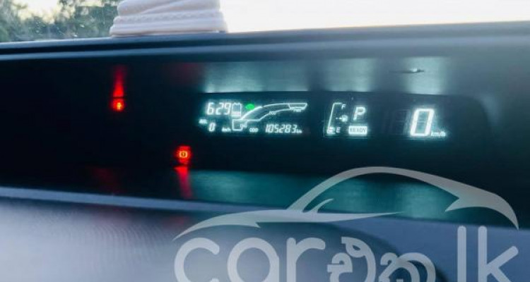 TOYOTA AQUA 2014