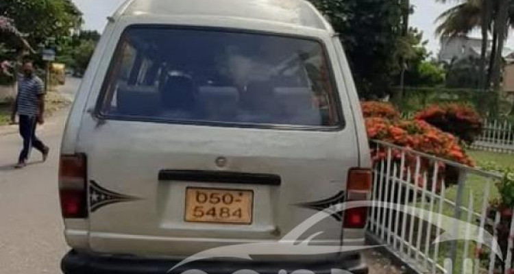 NISSAN VANETTE 1984