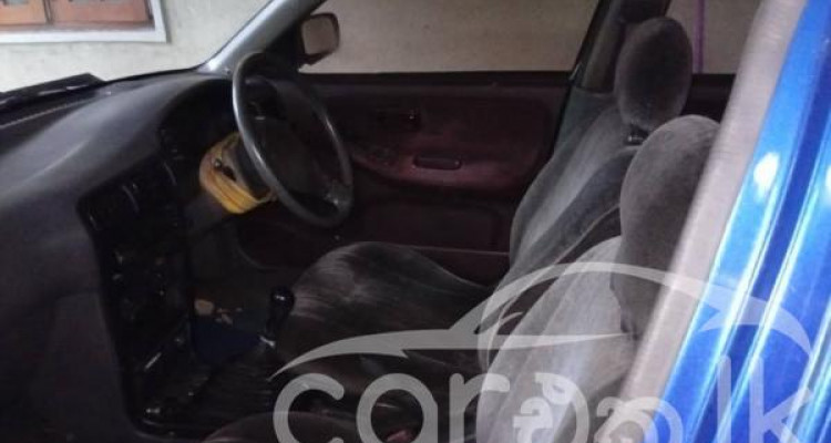 NISSAN DOCTOR SUNNY 1992