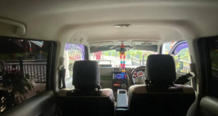 TOYOTA PIXIS 2015