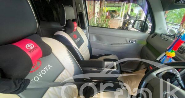 TOYOTA PIXIS 2015