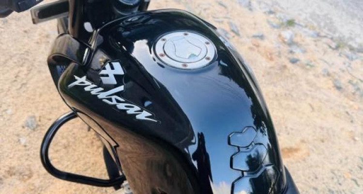BAJAJ PULSAR 135 2015