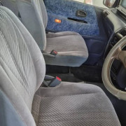 TOYOTA NOAH CR41 1999