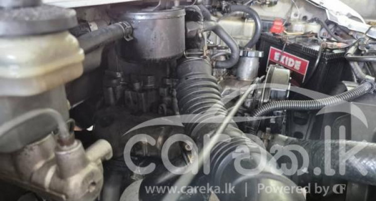 TOYOTA NOAH CR41 1999