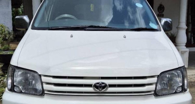 TOYOTA NOAH CR41 1999
