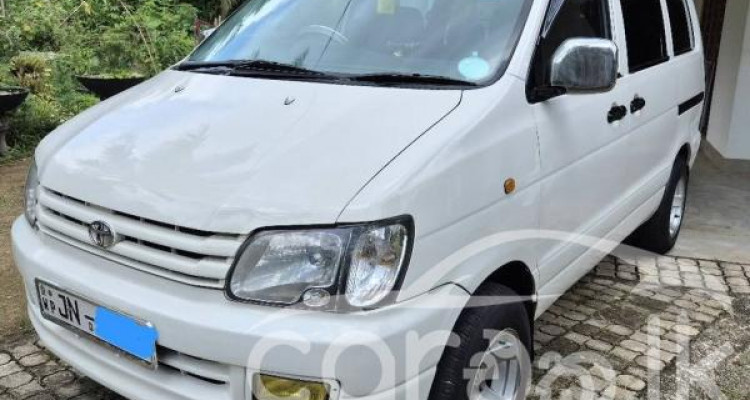 TOYOTA NOAH CR41 1999