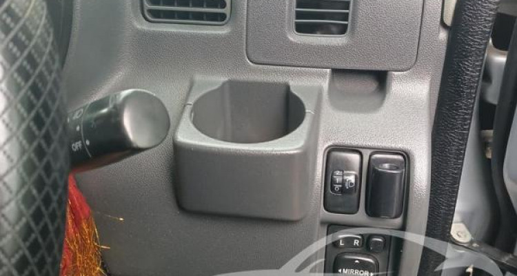 DAIHATSU HIJET 2011