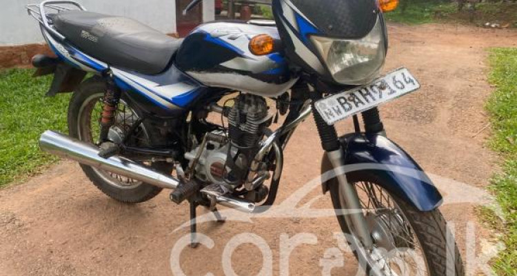 BAJAJ CT100 2013