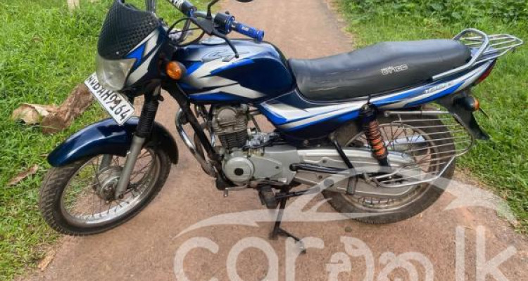 BAJAJ CT100 2013