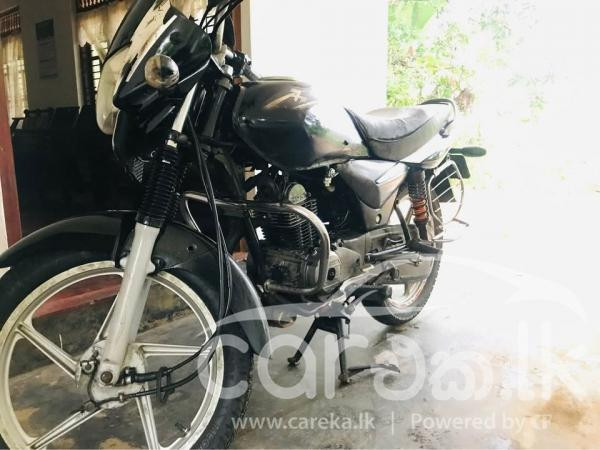 BAJAJ PLATINA 2010