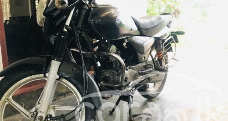BAJAJ PLATINA 2010