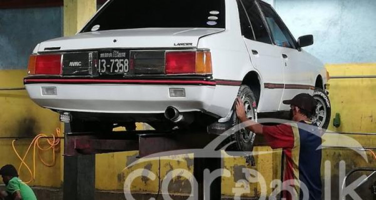 MITSUBISHI LANCER BOX 1983