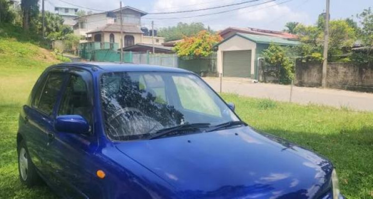 NISSAN MARCH K11 2001