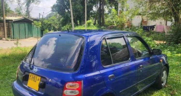 NISSAN MARCH K11 2001