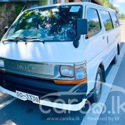 TOYOTA HIACE LH30 1982