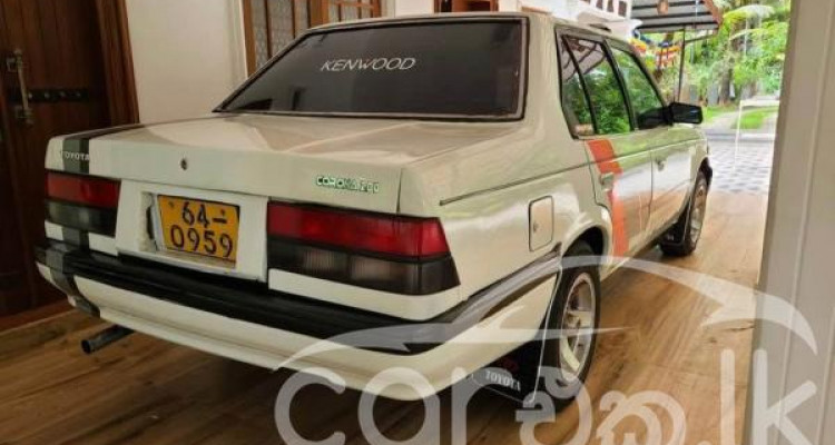 TOYOTA CORONA 1983