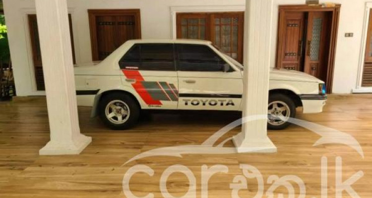 TOYOTA CORONA 1983