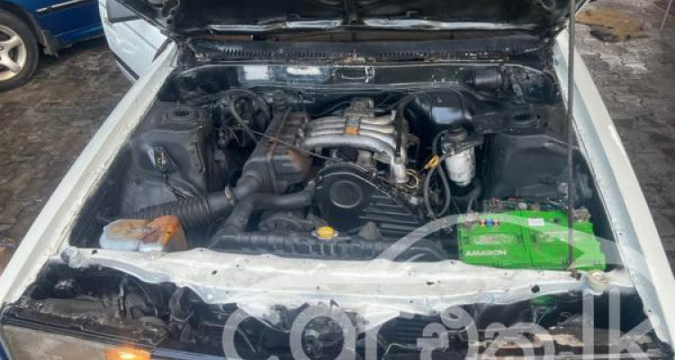 TOYOTA CORONA 1983