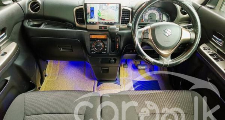 SUZUKI SPACIA 2017