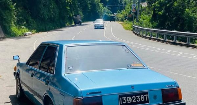 MITSUBISHI LANCER BOX 1982