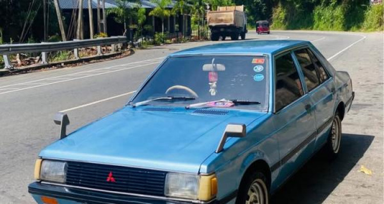 MITSUBISHI LANCER BOX 1982