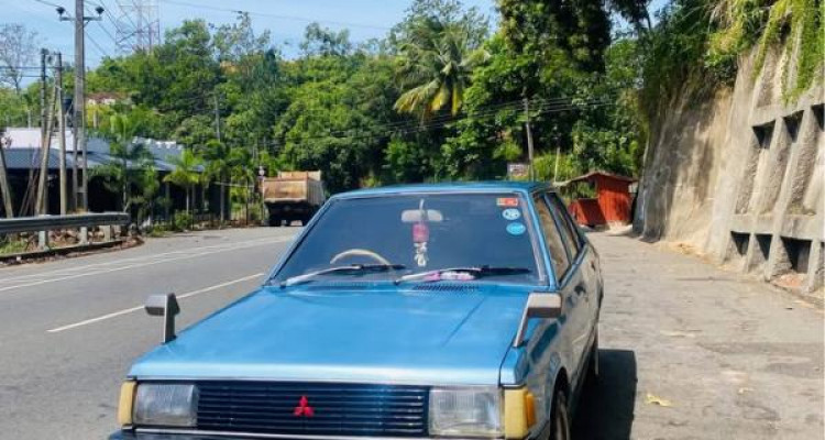 MITSUBISHI LANCER BOX 1982