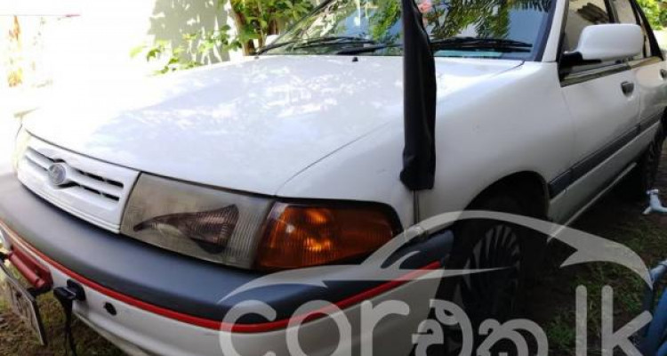 FORD LASER 1990