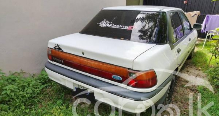 FORD LASER 1990