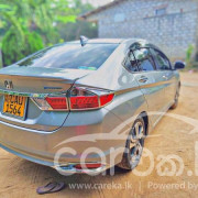 HONDA GRACE 2016