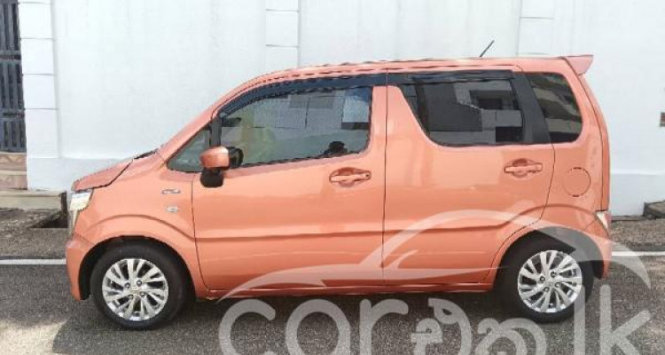 SUZUKI WAGON R FX 2017