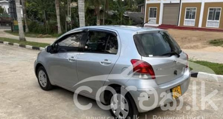 TOYOTA VITZ 2008