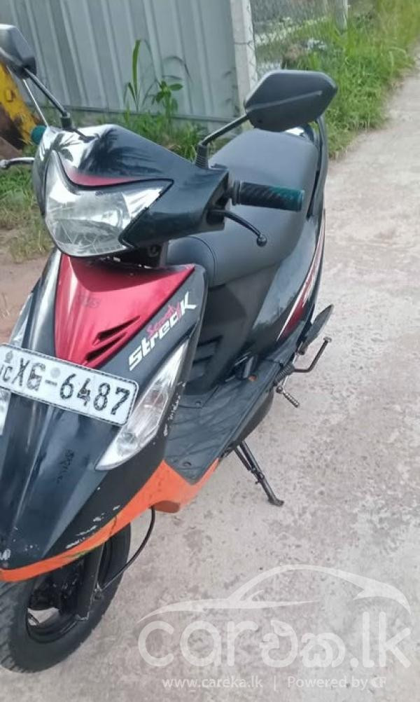 TVS SCOOTY STREAK 2012