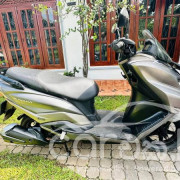 SUZUKI BURGMAN 2019