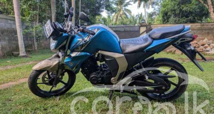 YAMAHA FZ V2 2017