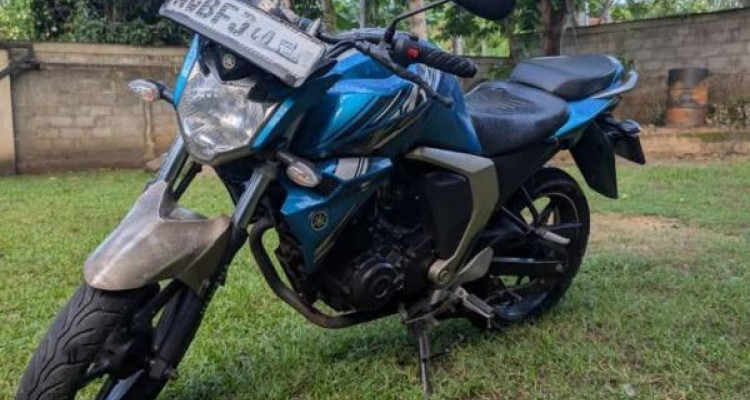 YAMAHA FZ V2 2017