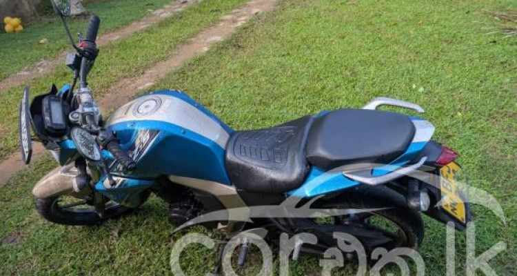 YAMAHA FZ V2 2017