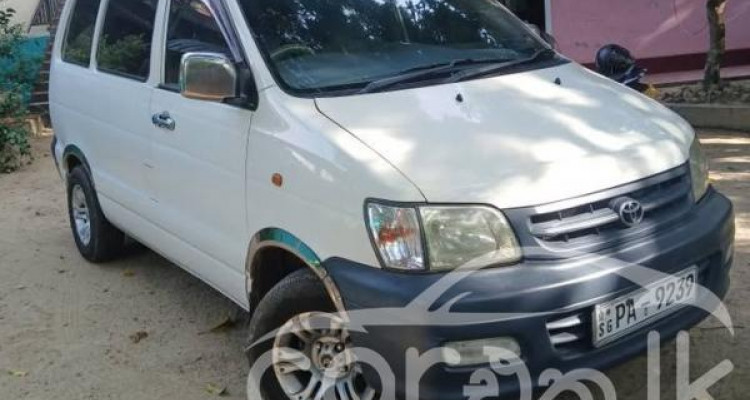 TOYOTA NOAH CR42 1999