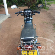 BAJAJ CT100 2017