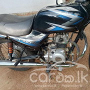 BAJAJ CT100 2017