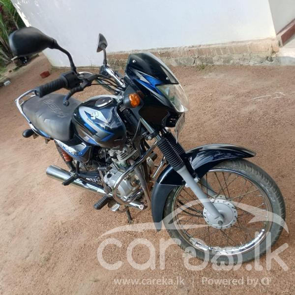 BAJAJ CT100 2017