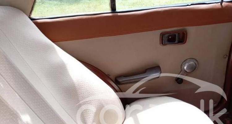 MITSUBISHI LANCER BOX 1985