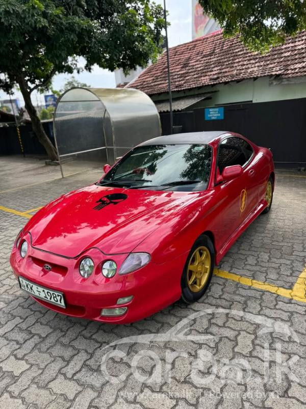 HYUNDAI COUPE 2003