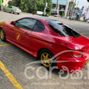 HYUNDAI COUPE 2003